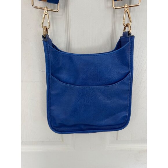 Ah-Dorned Blue Leather Animal Print Strap Crossbody Bag - Picture 5 of 9